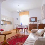 Semesterbostad Dimora Puccini Centro Storico 600 Metri E Mare 8km San Vito dei Normanni