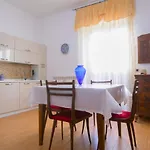 Dimora Puccini Centro Storico 600 Metri E Mare 8km Semesterbostad