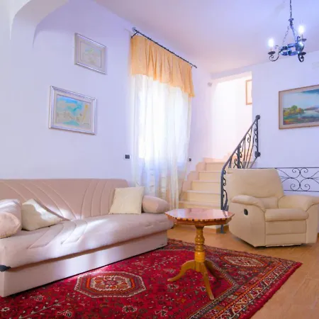 Dimora Puccini Centro Storico 600 Metri E Mare 8km Сasa de vacaciones *