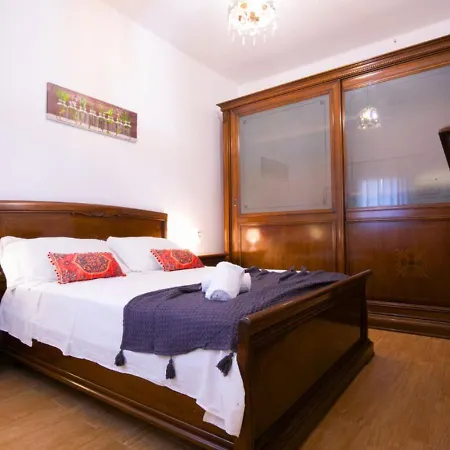 Dimora Puccini Centro Storico 600 Metri E Mare 8km Holiday home