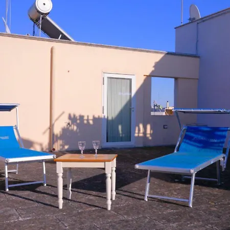 Holiday home Dimora Puccini Centro Storico 600 Metri E Mare 8km *