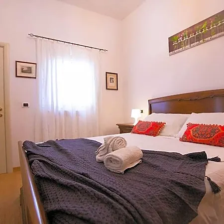 Dimora Puccini Centro Storico 600 Metri E Mare 8km Ferienhaus *