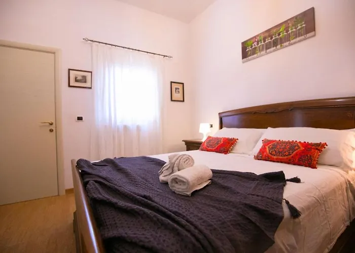 Dimora Puccini Centro Storico 600 Metri E Mare 8km *